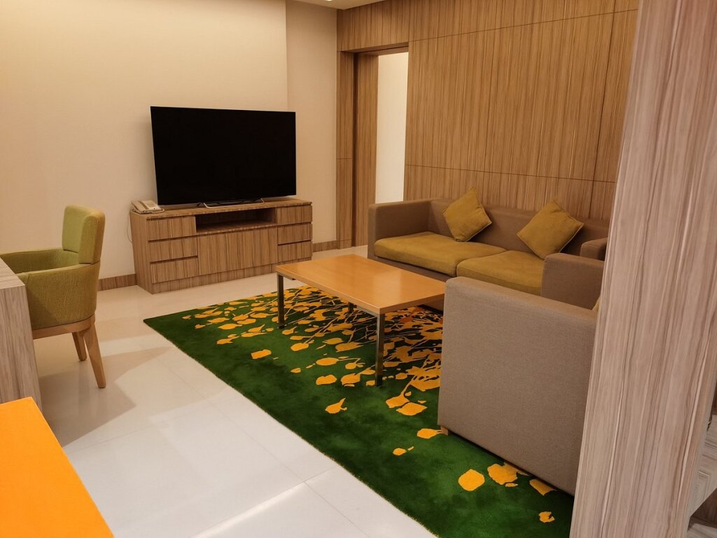 Al Khoory Atrium Hotel 11