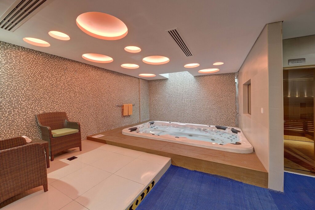 Al Khoory Atrium Hotel 19