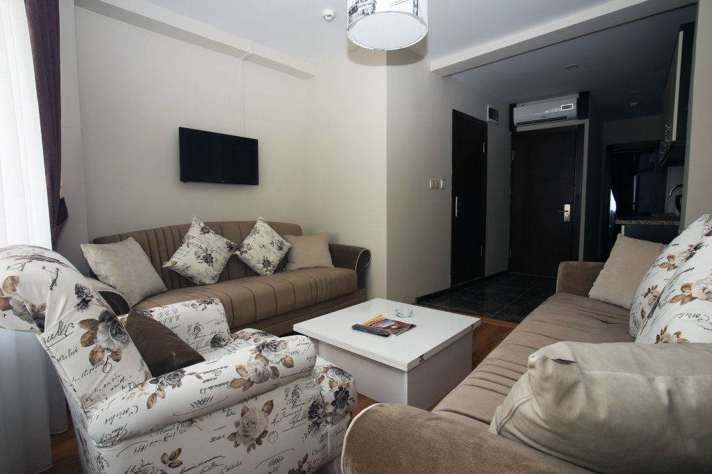 Hotel Life Room 3