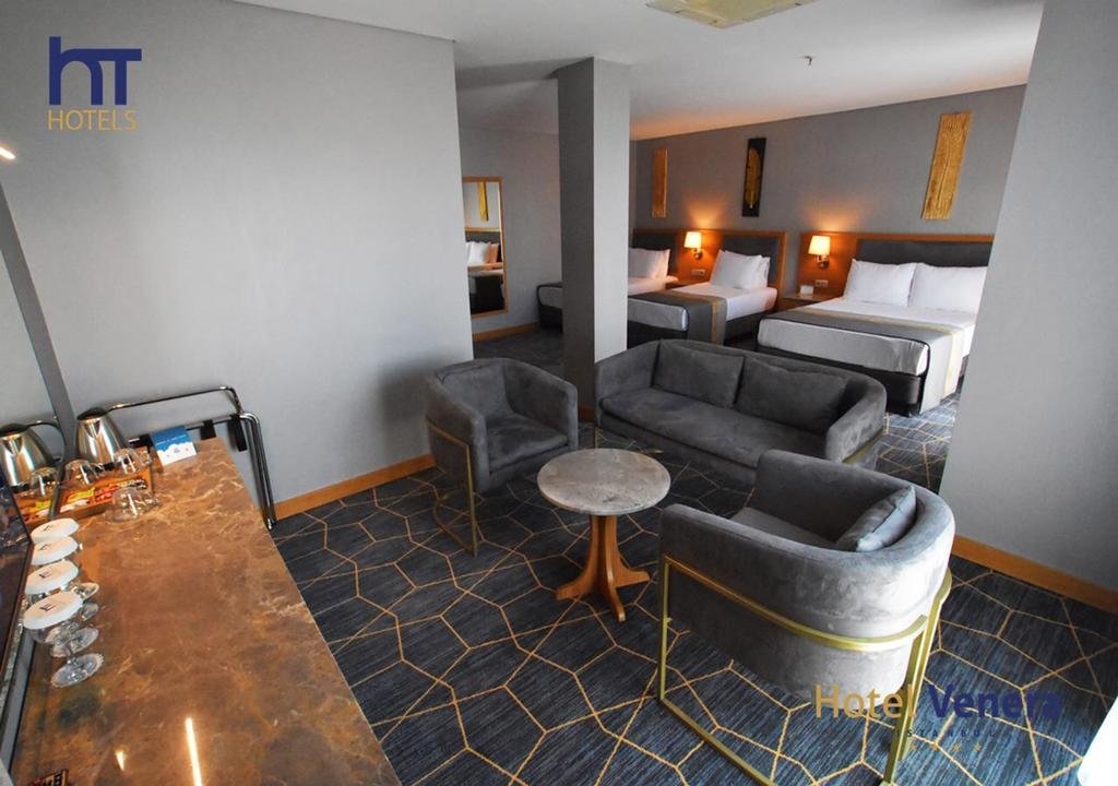 Hotel Venera 8