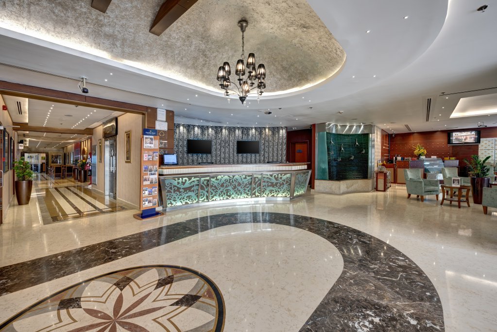 Golden Tulip Al Barsha 3