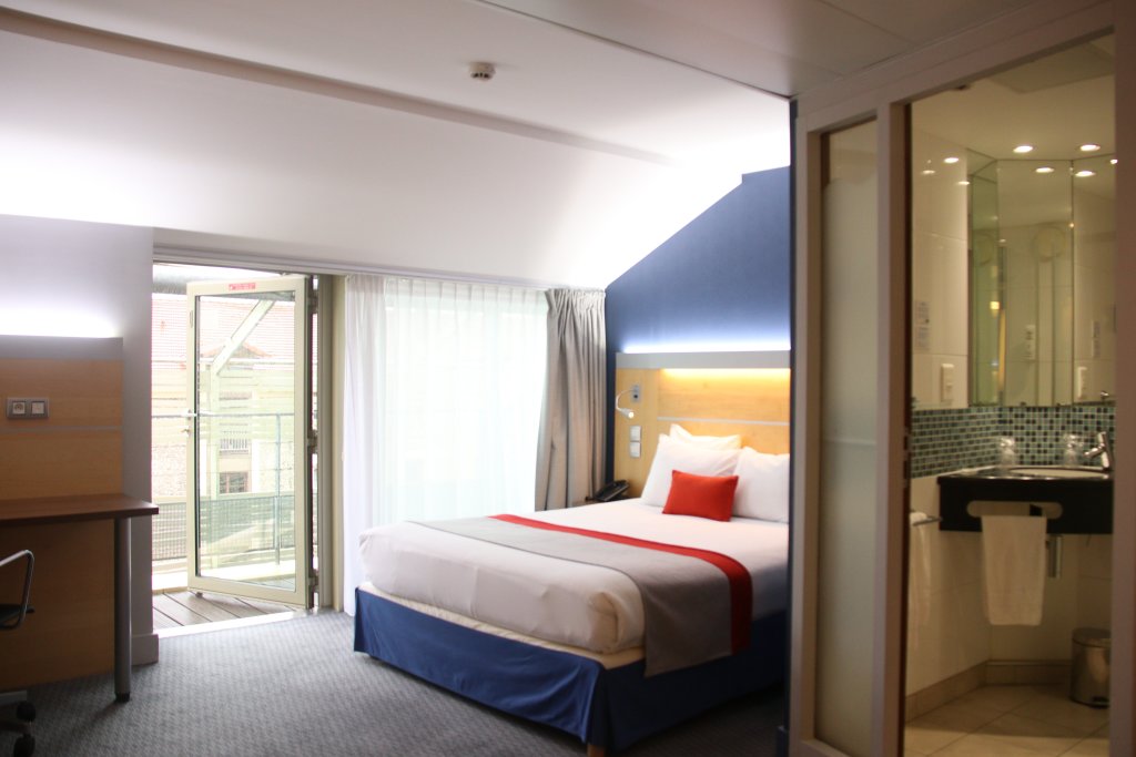 Holiday Inn Express Paris-Canal de la Villette, an IHG Hotel 16
