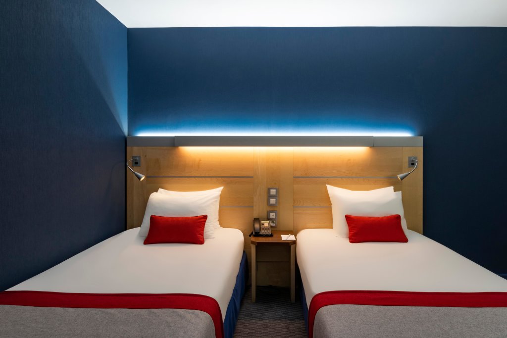 Holiday Inn Express Paris-Canal de la Villette, an IHG Hotel 24