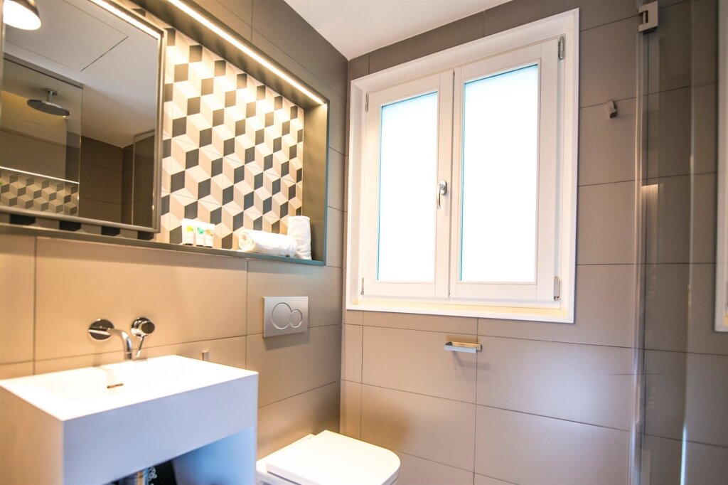 Ona Hotels Mosaic 8