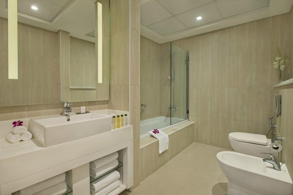 DoubleTree by Hilton Dubai - Jumeirah Beach 1