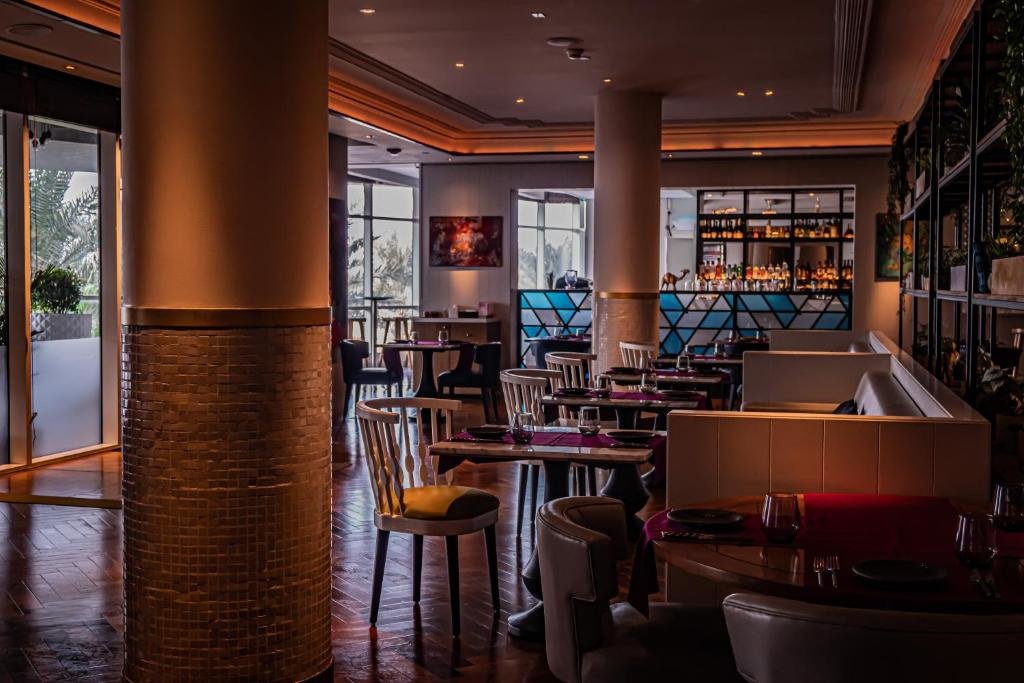 DoubleTree by Hilton Dubai - Jumeirah Beach 8