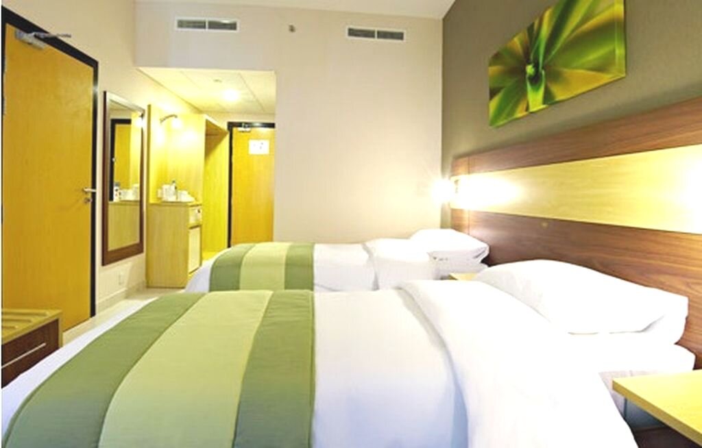 Citymax Hotel Al Barsha at the Mall 6