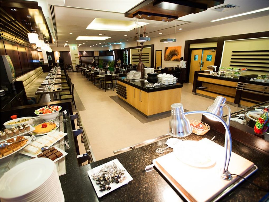 Citymax Hotel Al Barsha at the Mall 9
