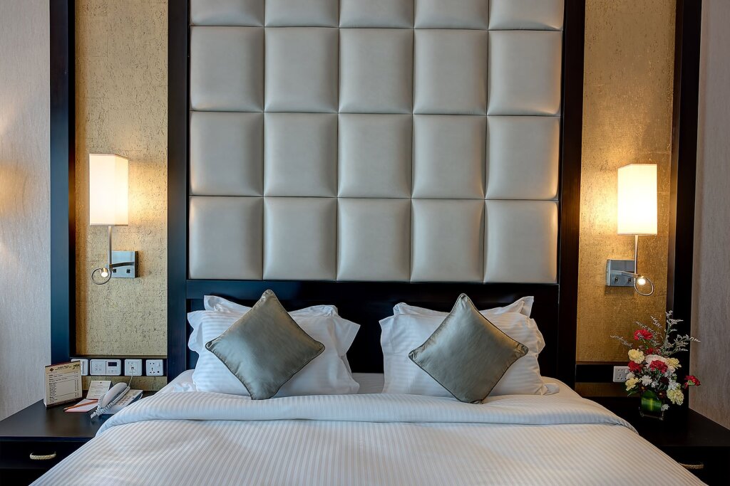 Grandeur Hotel 19