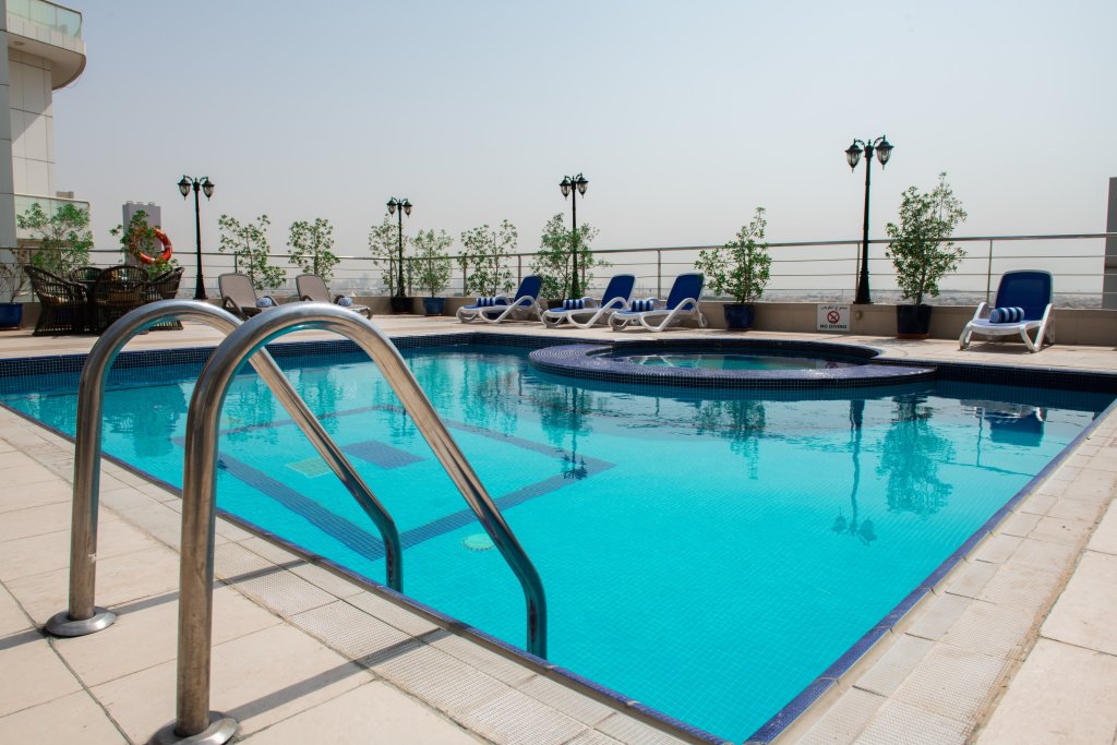 Grandeur Hotel 7