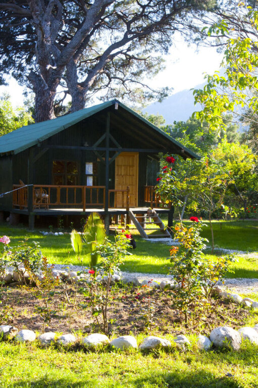 Etenna Beach Bungalows 15