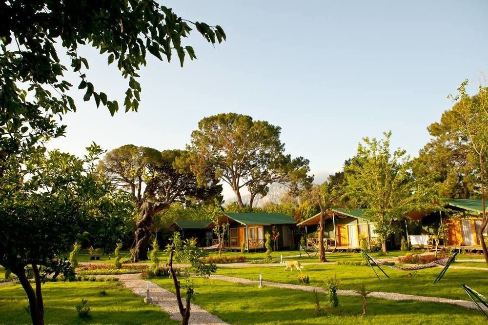 Etenna Beach Bungalows 21