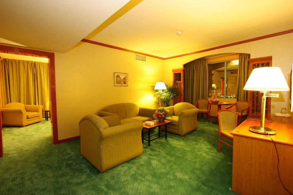 The George Hotel by Saffron Dubai Creek 6