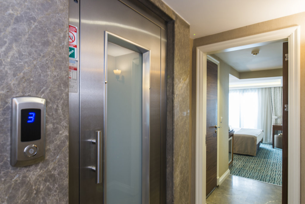 Aston Hotel Taksim 10