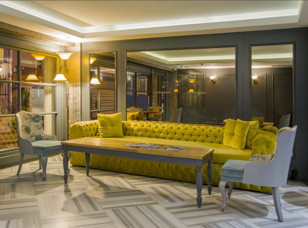 Aston Hotel Taksim 11