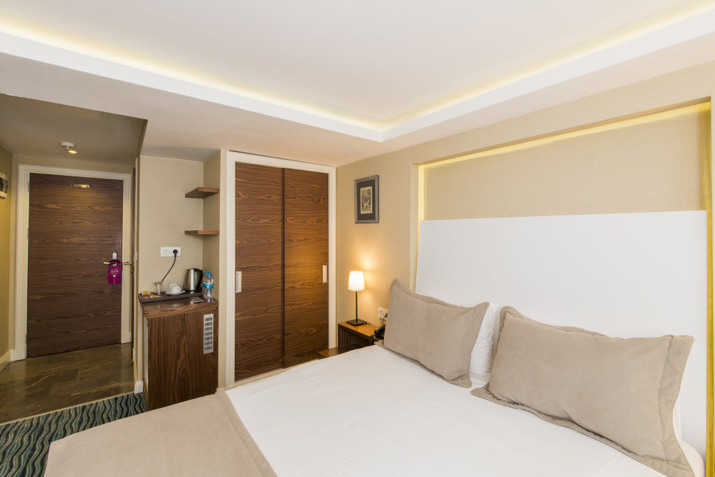 Aston Hotel Taksim 15