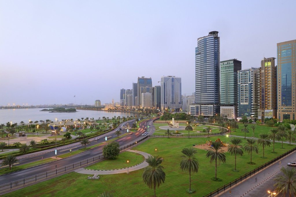 Al Majaz Premiere Hotel Apartment 23