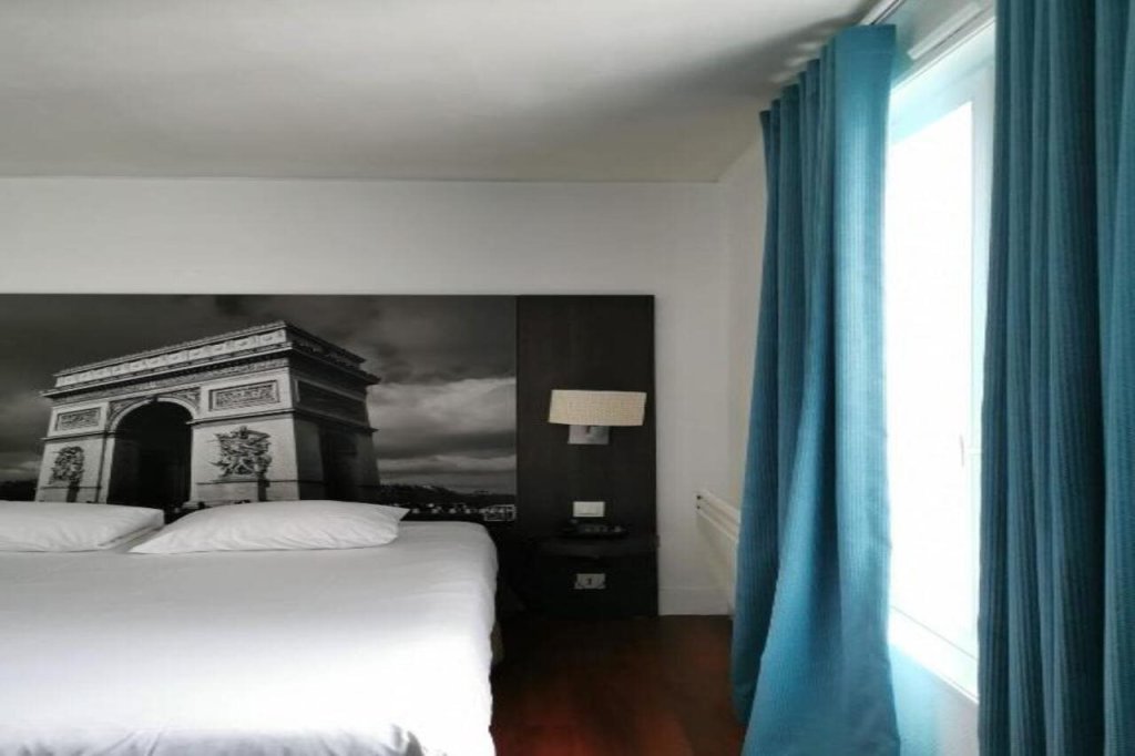 Hôtel Victoria Paris 19