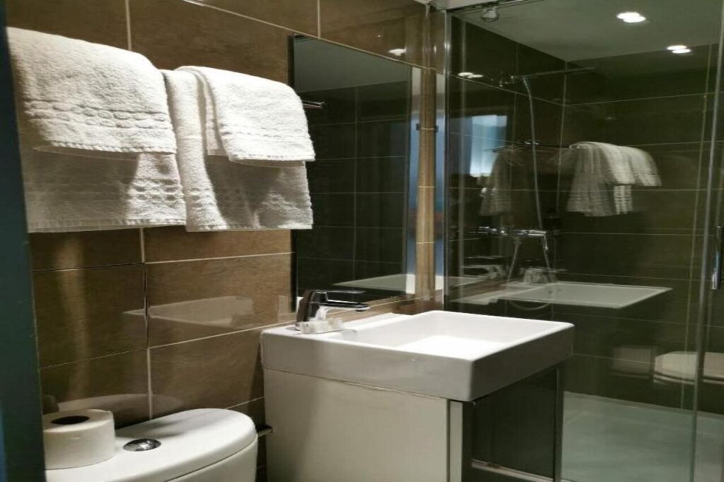 Hôtel Victoria Paris 21