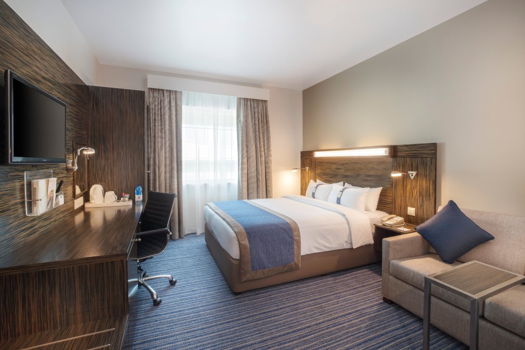 Holiday Inn Express Dubai Safa Park, an IHG Hotel 15