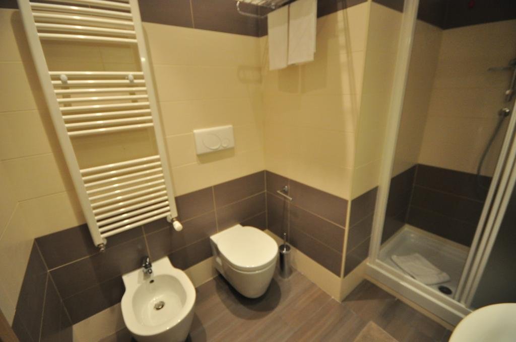 Hotel 325 Tor Vergata 18