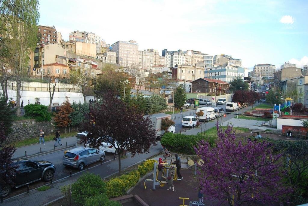 New Taksim Hotel 2
