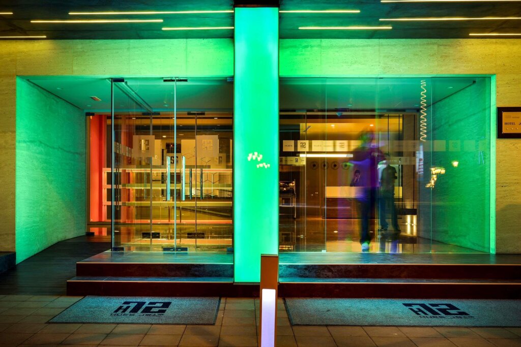 72 Hotel 1