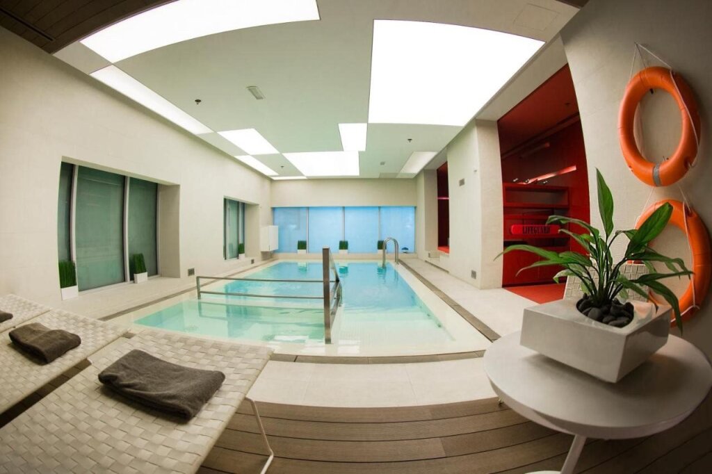 72 Hotel 17