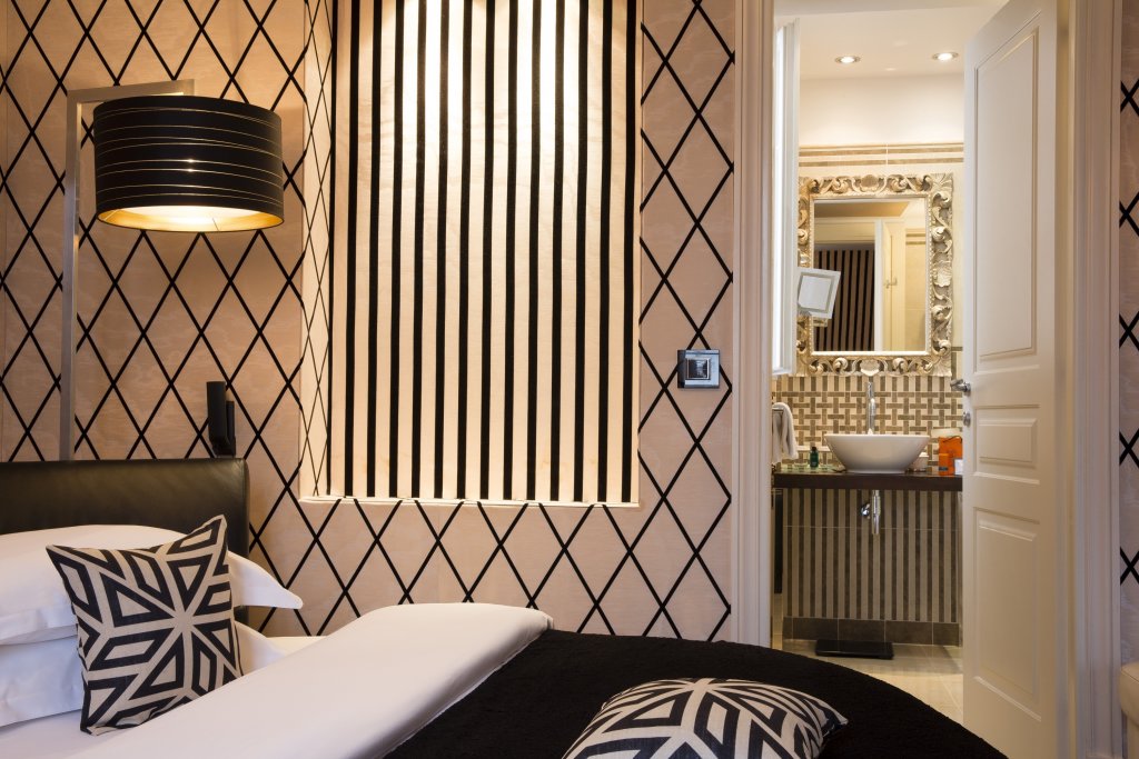 Hotel Ares Eiffel 13