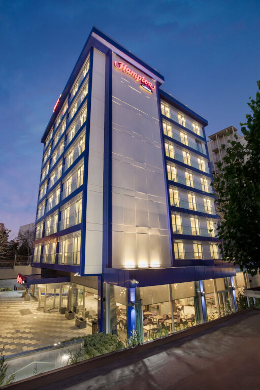 Hampton by Hilton Istanbul Atakoy 16