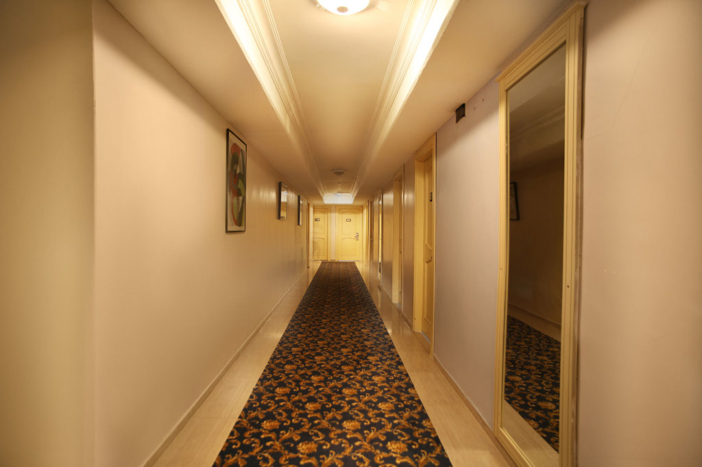 Berr Hotel 12