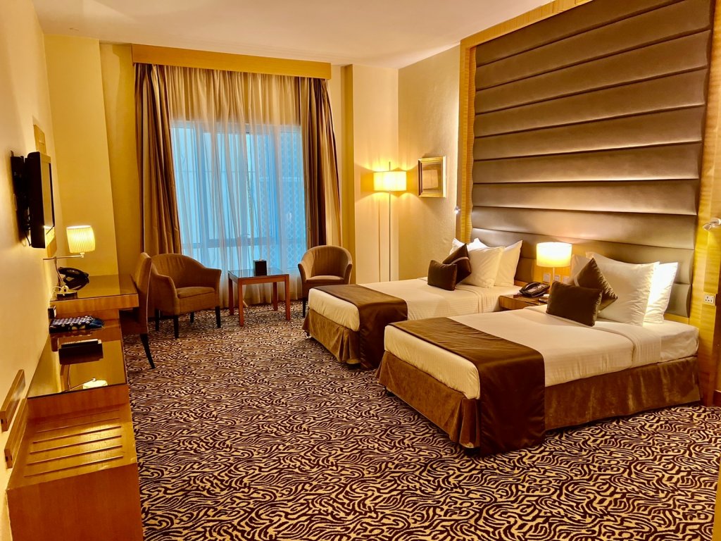 Copthorne Hotel Sharjah 4
