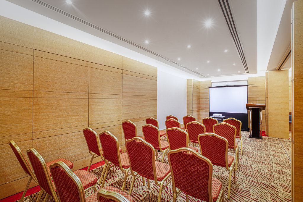 Golden Sands Hotel Sharjah 13