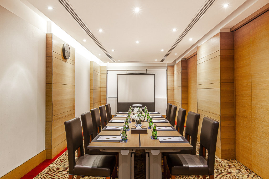 Golden Sands Hotel Sharjah 2