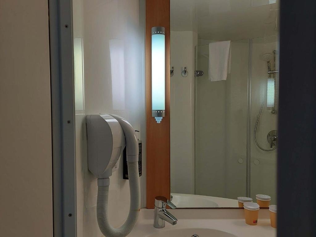 ibis Paris Orly Rungis 18