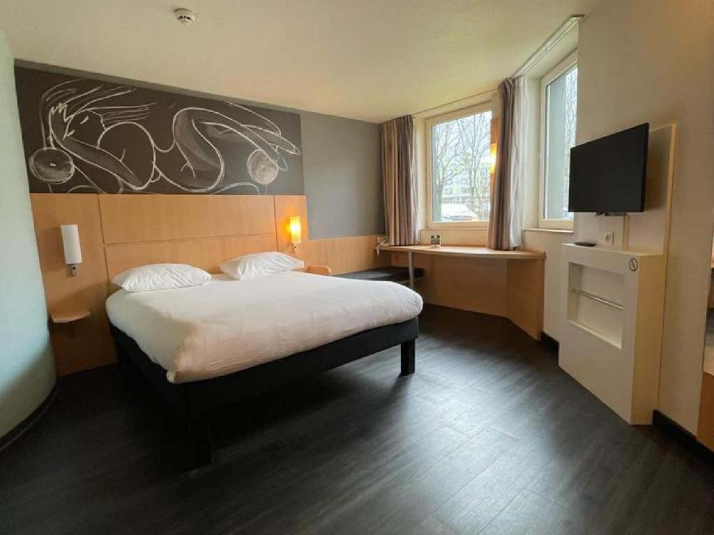 ibis Paris Orly Rungis 4