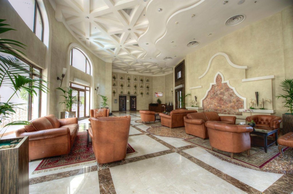 Rawasi Hotel Suites 14