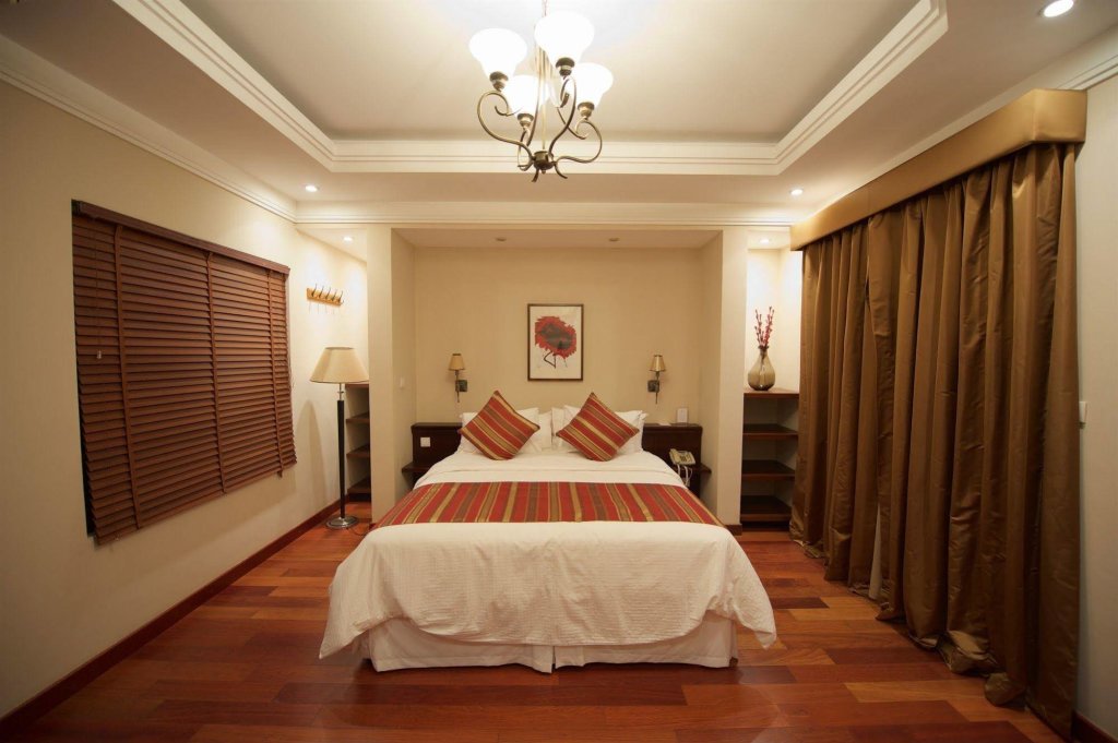 Rawasi Hotel Suites 16