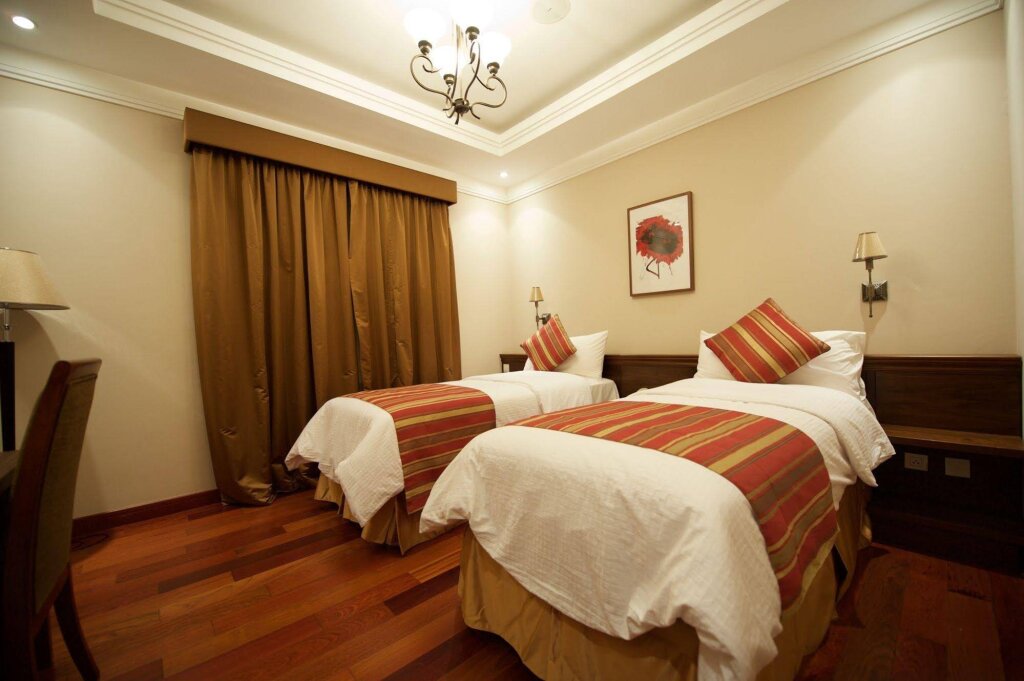 Rawasi Hotel Suites 4