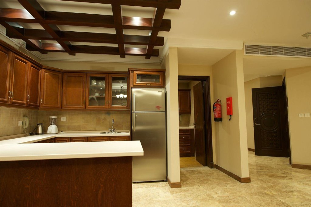 Rawasi Hotel Suites 8