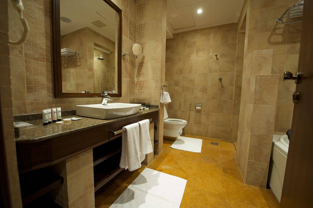 Rawasi Hotel Suites 9