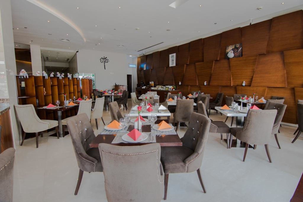 Signature Hotel Al Barsha 24