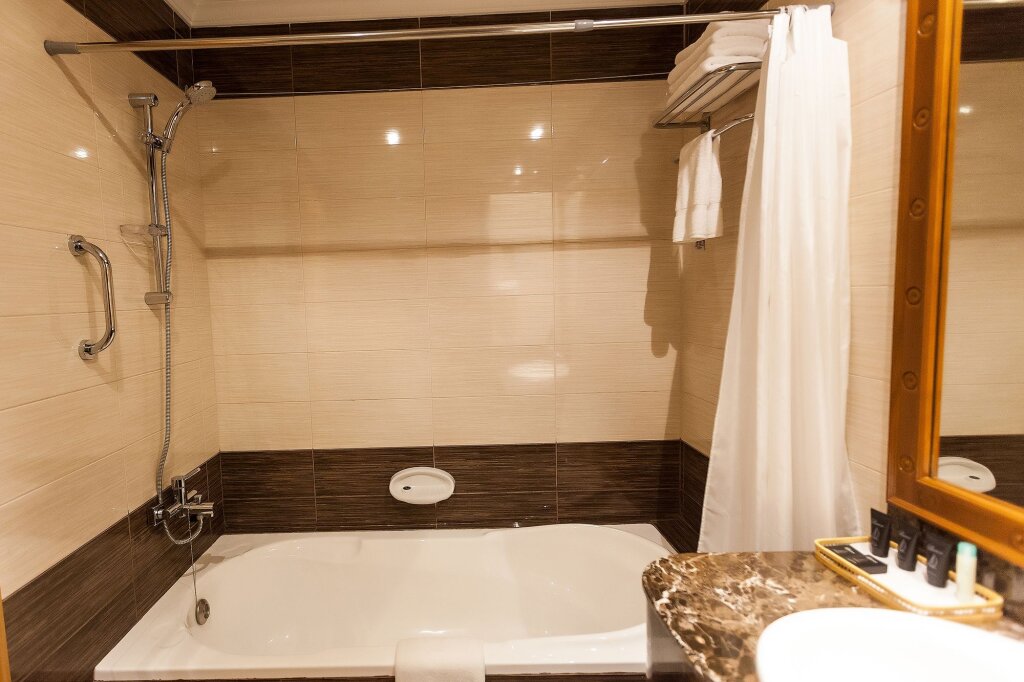Red Castle Hotel 10