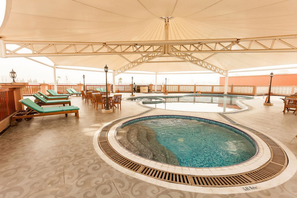 Red Castle Hotel 18