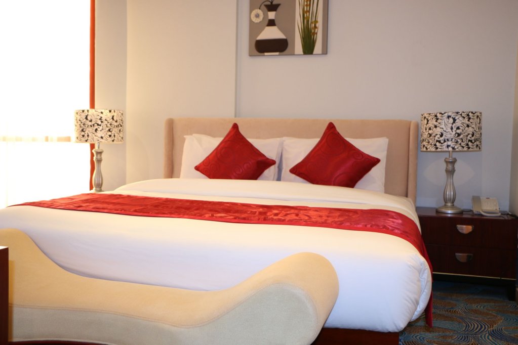 Red Castle Hotel 2