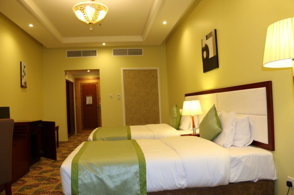Red Castle Hotel 4