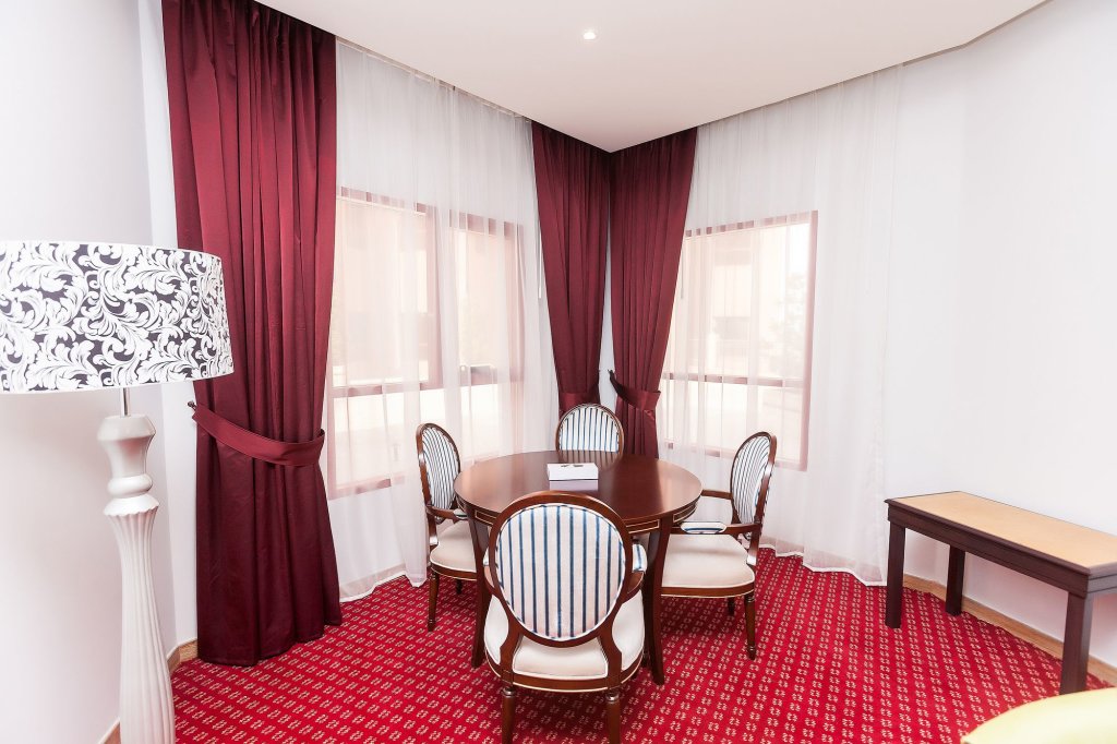 Red Castle Hotel 7