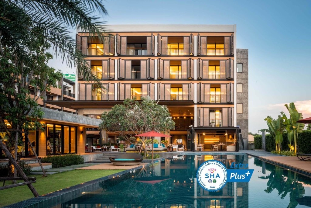 The Silver Palm Hotel 17