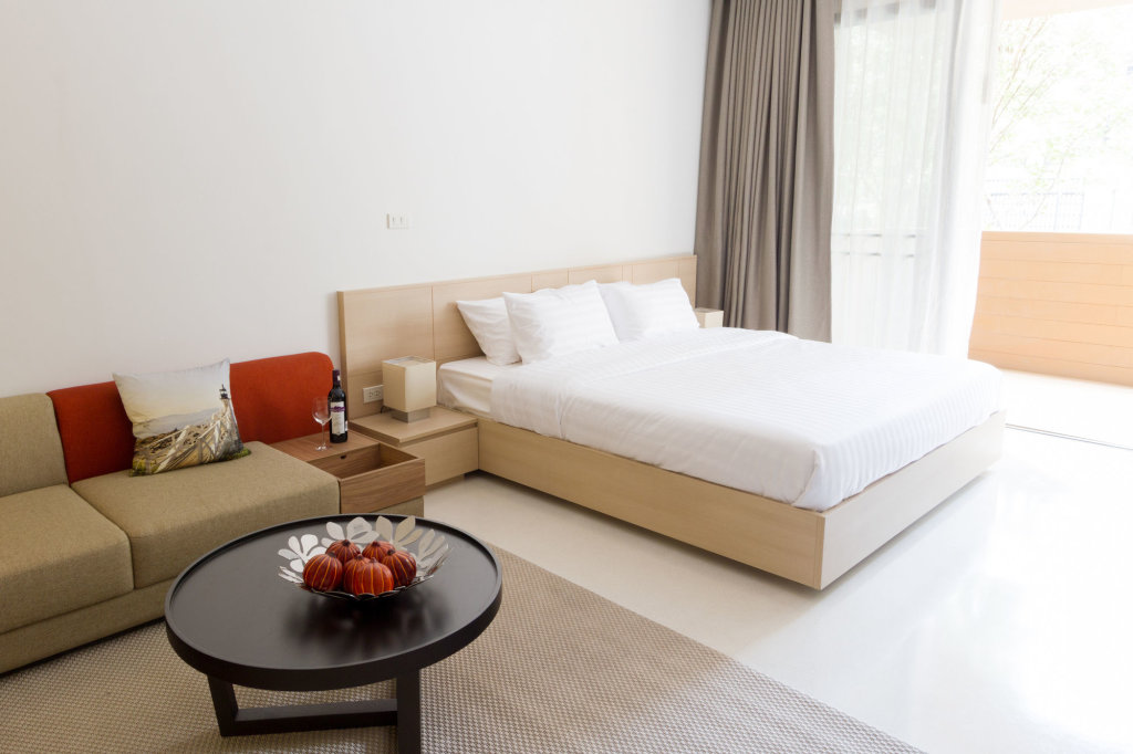 The Silver Palm Hotel 4