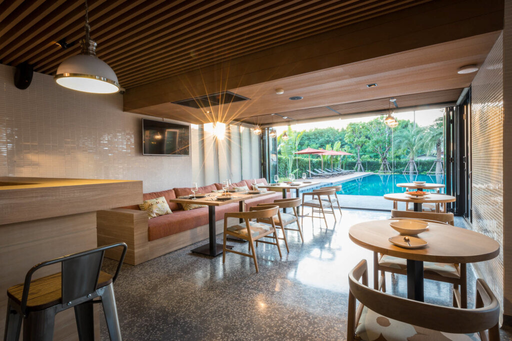 The Silver Palm Hotel 9